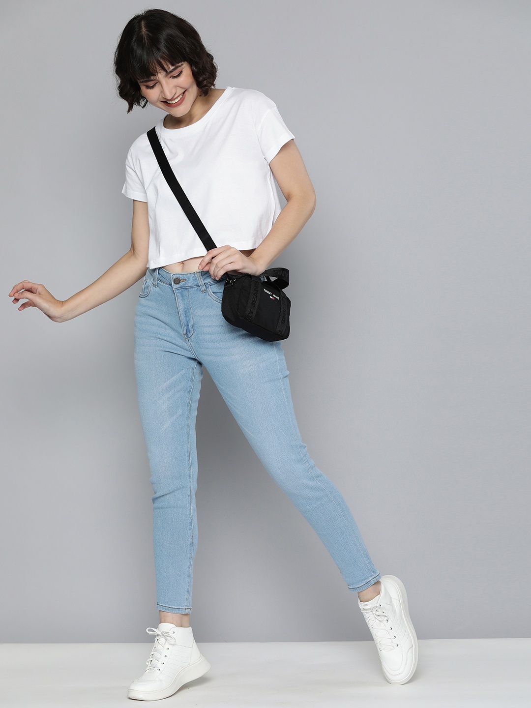 

HERE&NOW Women White Solid Pure Cotton Crop T-shirt