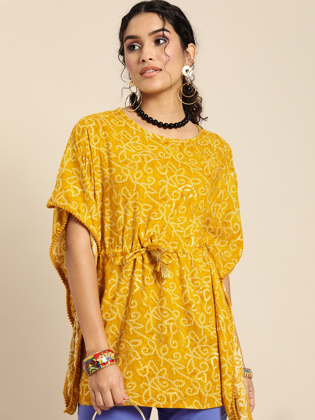 

Sangria Women Mustard Yellow & Blue Ethnic Motifs Printed Kaftan Kurti with Trousers