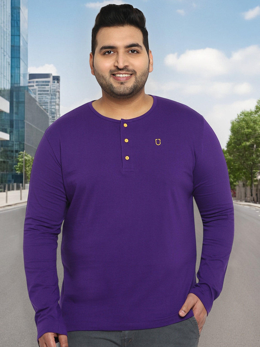 

Urbano Plus Men Purple Henley Neck Applique T-shirt