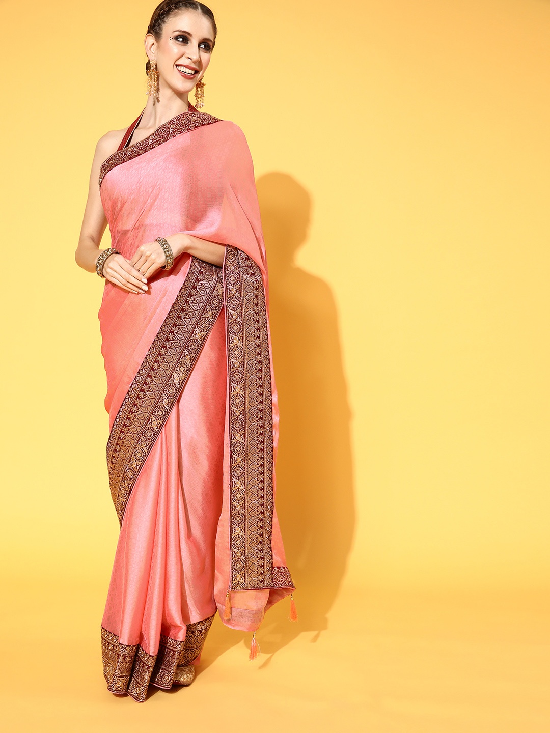 

Chhabra 555 Peach-Coloured & Maroon Jamdani Saree