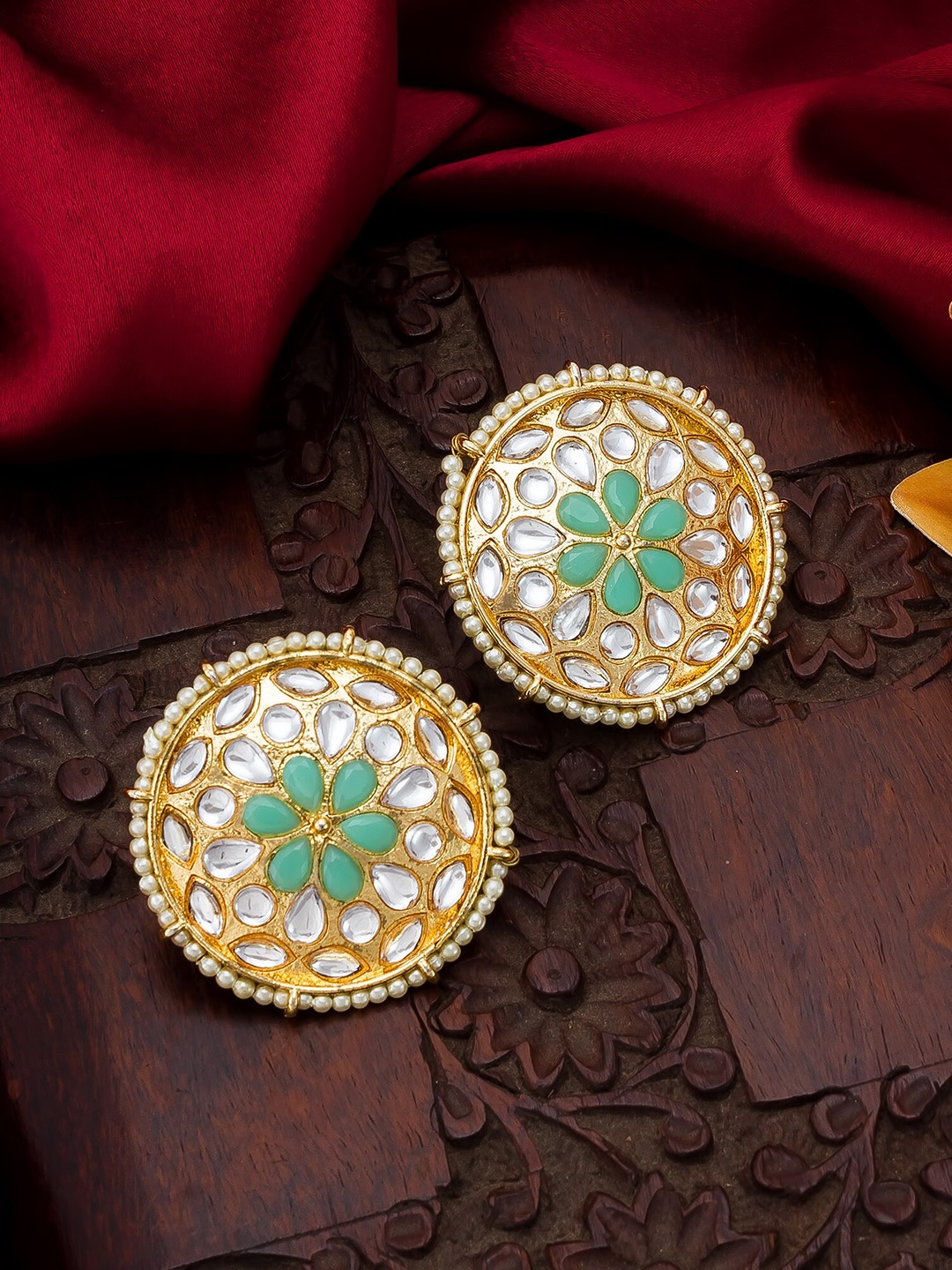 

aadita Gold-Toned Circular Studs Earrings