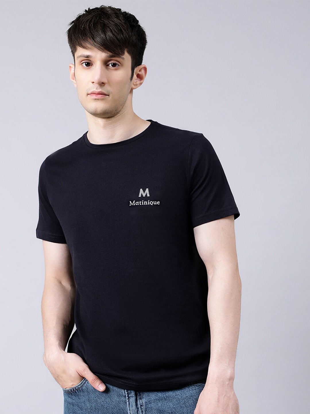 

Matinique Men Navy Blue Typography T-shirt