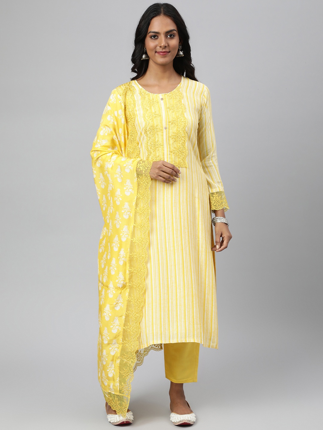 

Readiprint Fashions Women Yellow Printed Thread Work Kurta with Trousers & With Dupatta