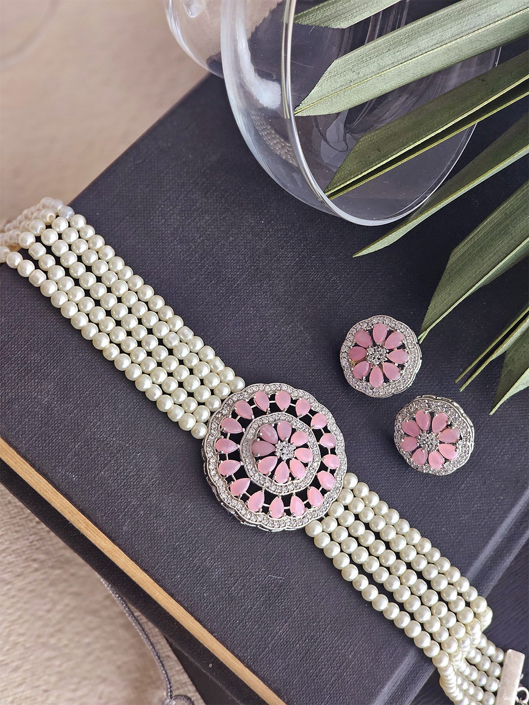 

Binnis Wardrobe Women Pink Jewellery Set