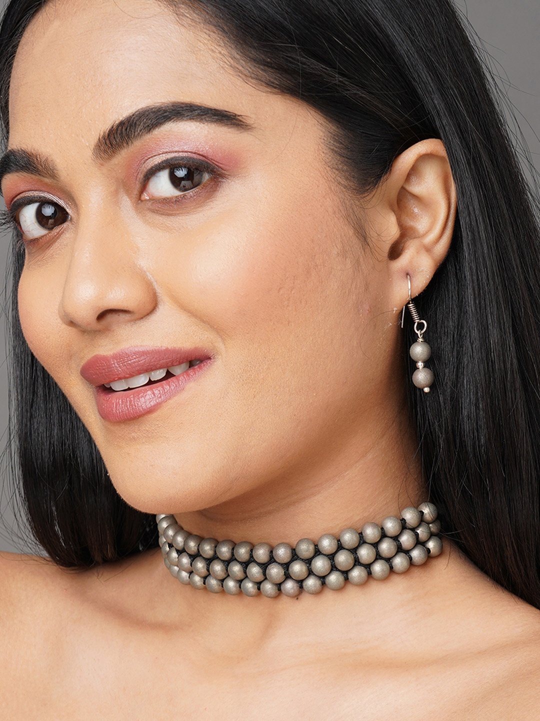 

Binnis Wardrobe Silver-Plated Oxidised Choker Jewellery Set