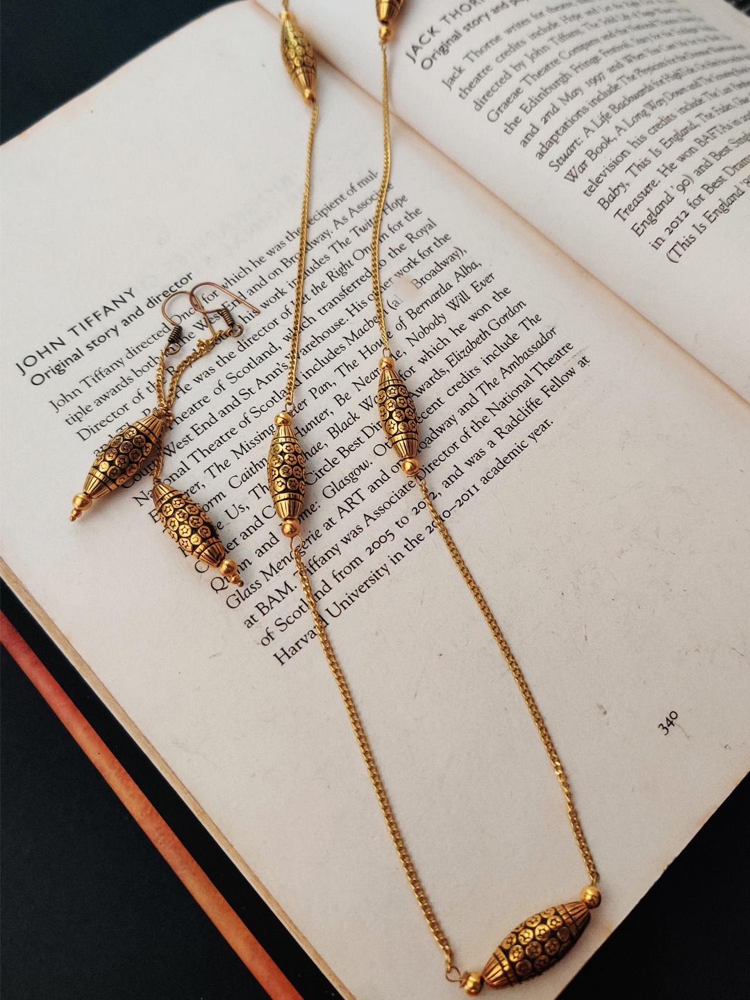 

Binnis Wardrobe Gold-Plated Long Jewellery Set