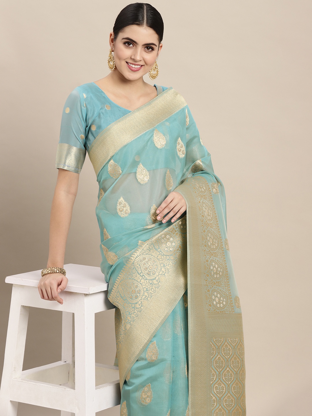 

VAIRAGEE Blue & Golden Ethnic Motifs Organza Saree