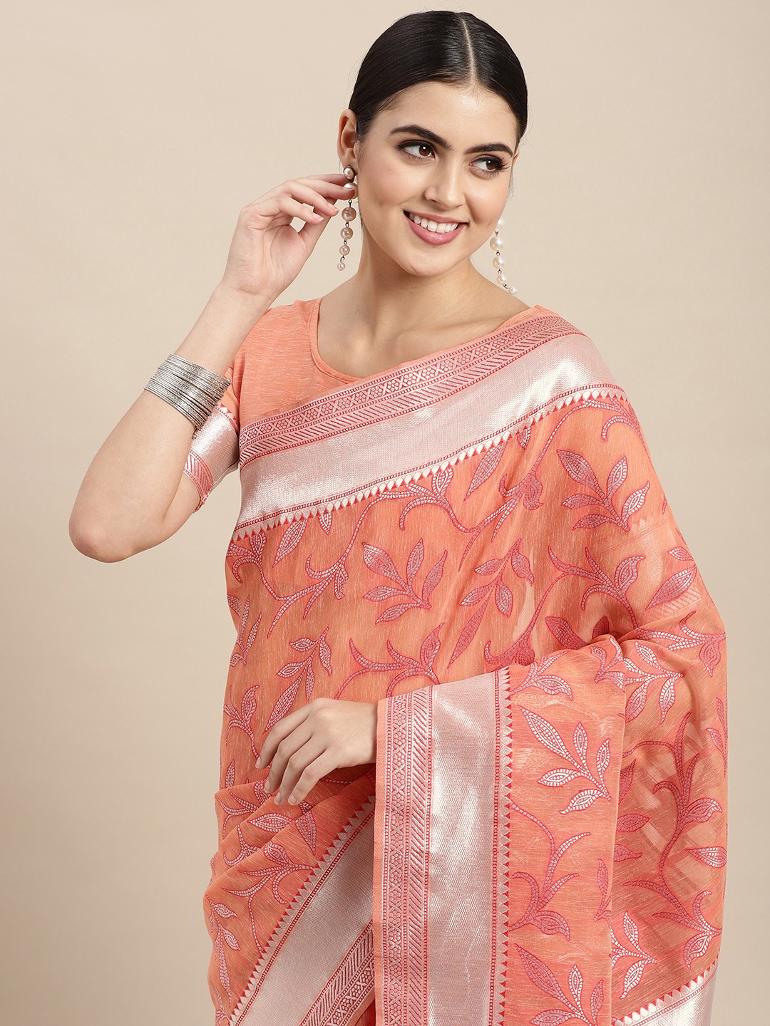 

VAIRAGEE Orange & Silver Ethnic Motifs Pure Silk Saree