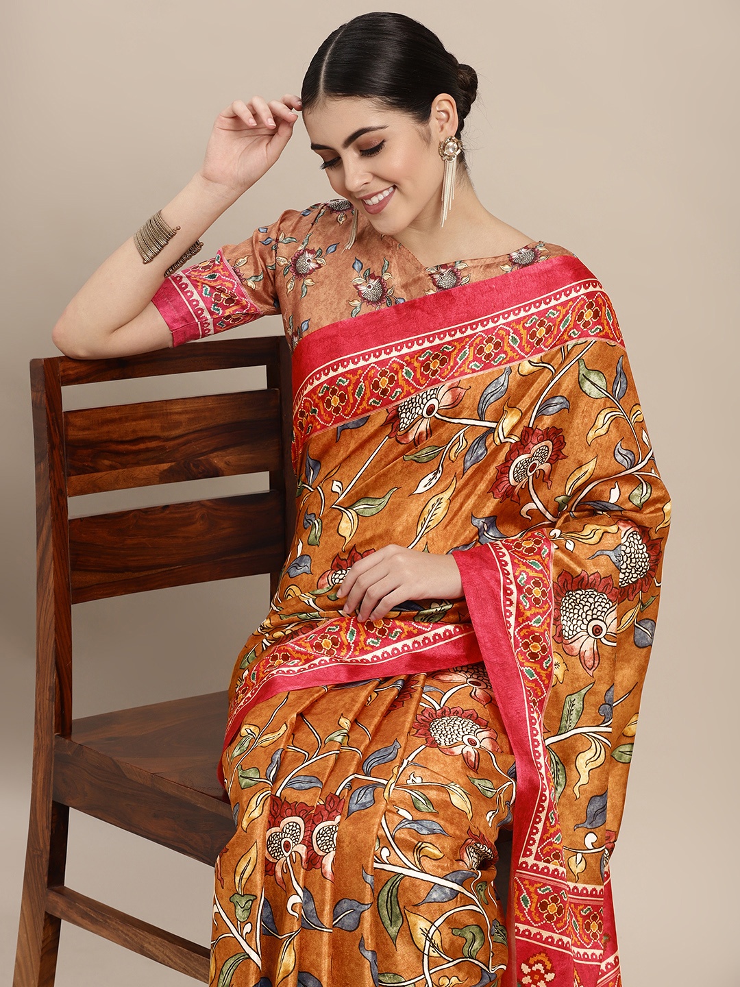 

VAIRAGEE Brown & Pink Floral Silk Blend Saree