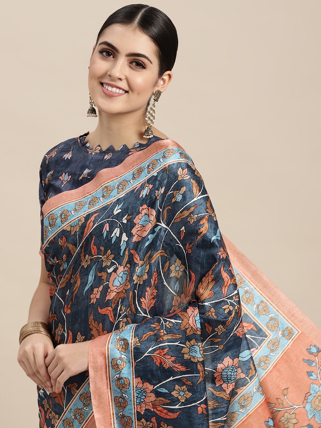 

VAIRAGEE Navy Blue & Peach-Coloured Ethnic Motifs Silk Blend Saree