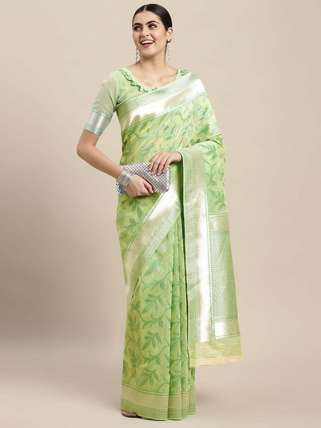 

VAIRAGEE Green Floral Cotton Silk Saree