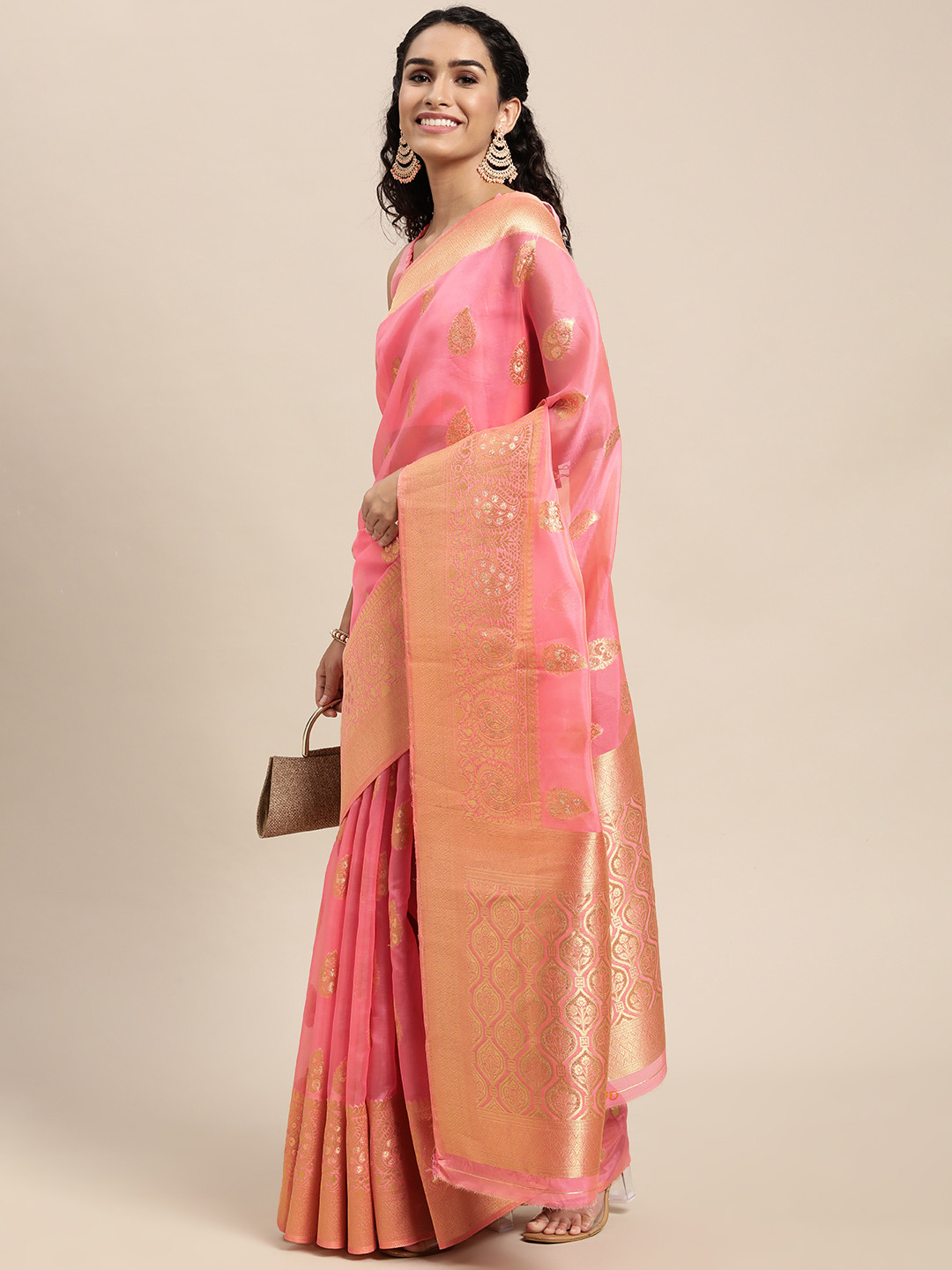 

VAIRAGEE Pink & Golden Ethnic Motifs Organza Saree