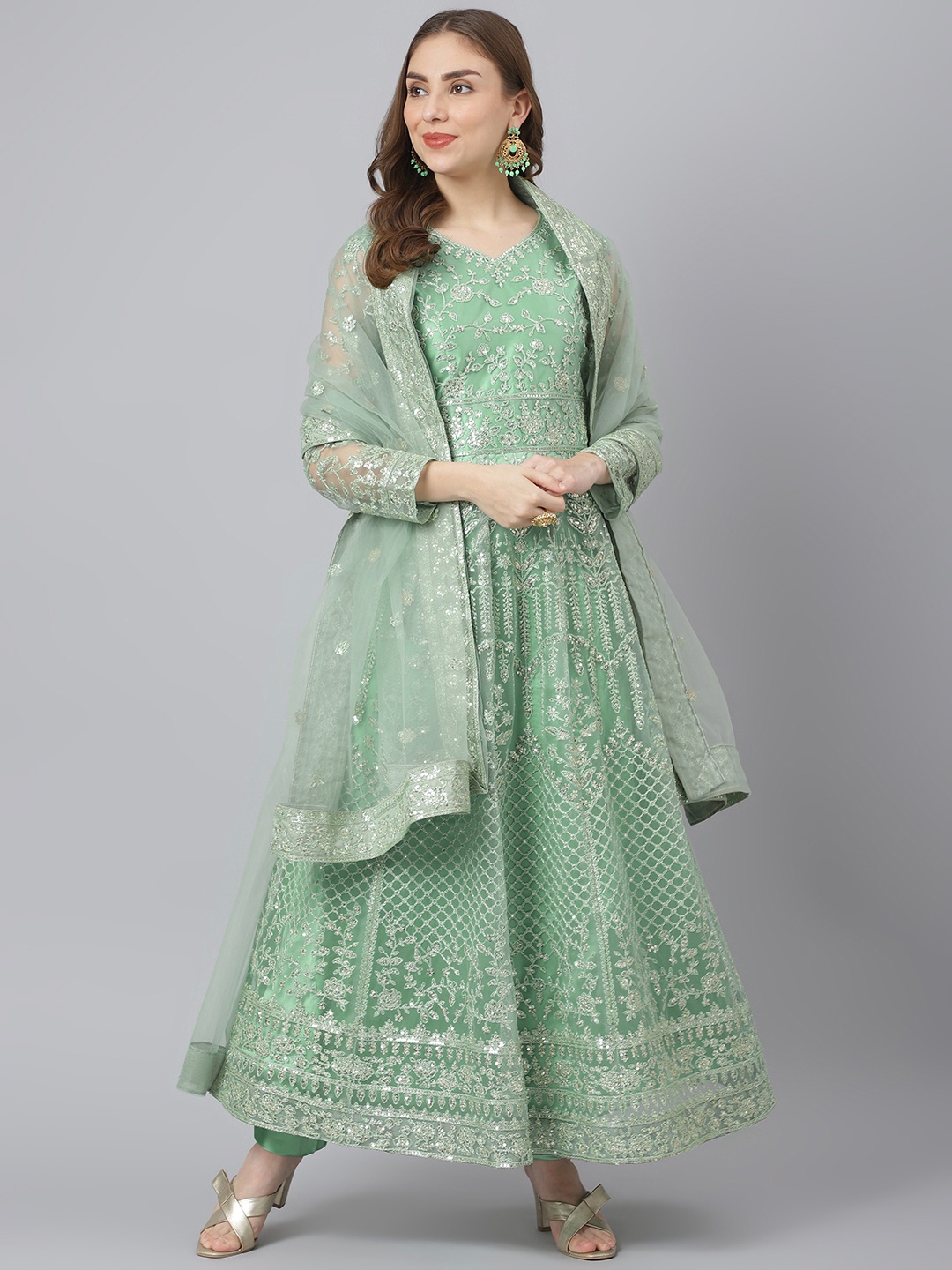 

Readiprint Fashions Women Green Embroidered Unstitched Dress Material