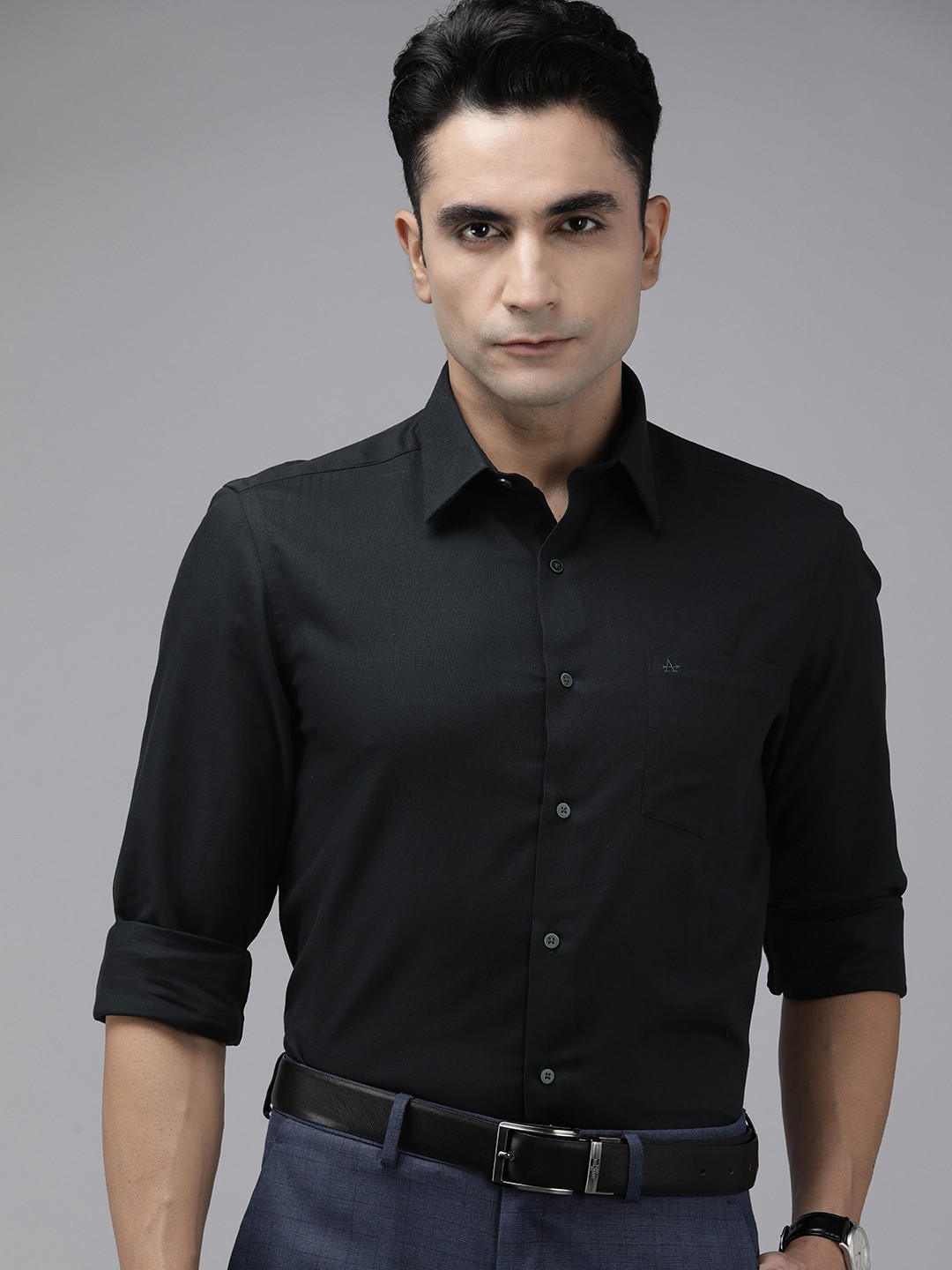 

Arrow New York Men Black Self-designed Manhattan Slim Fit Casual Shirt