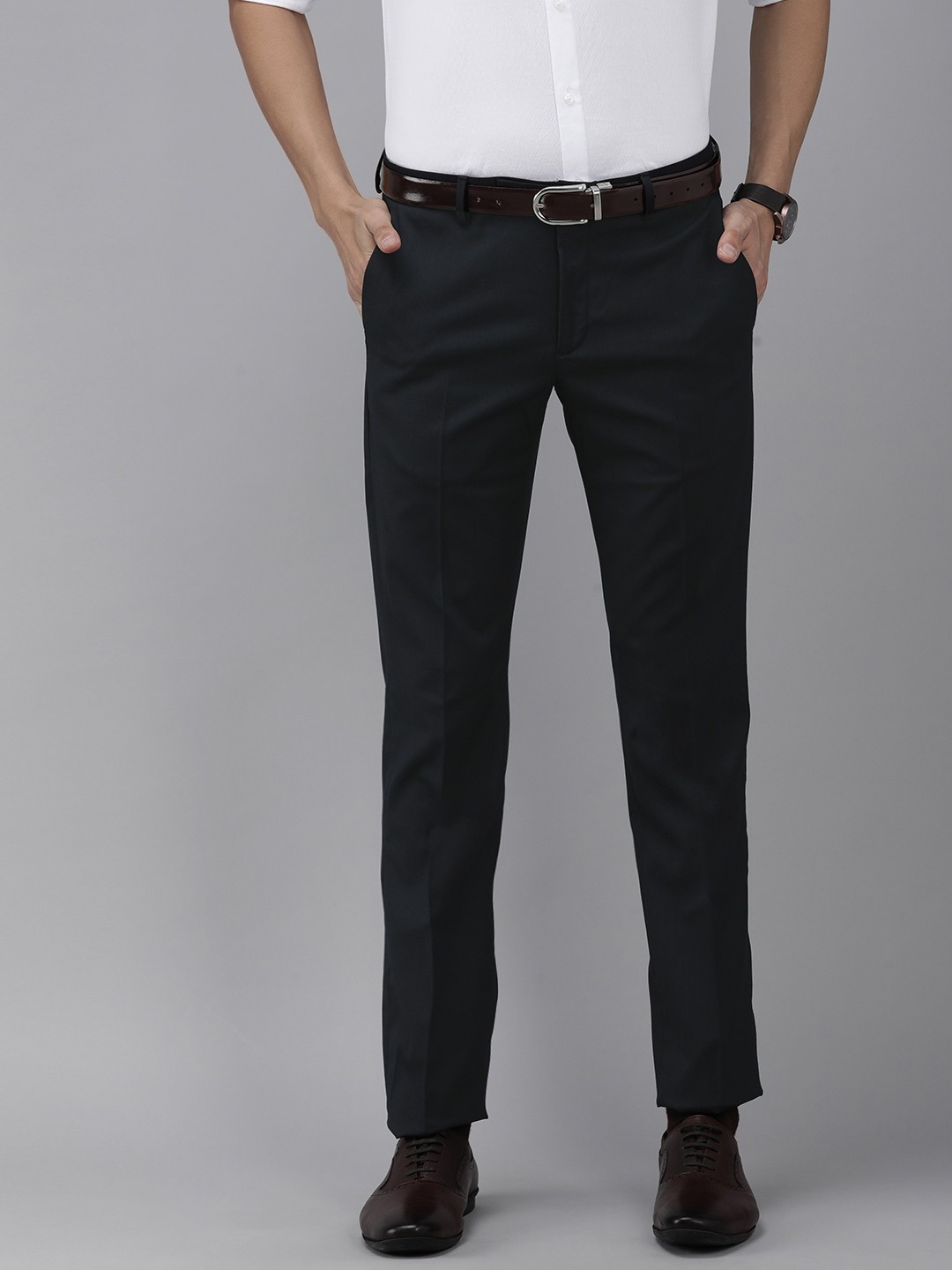 

Arrow Men Navy Blue Solid Tailored Fit Formal Trousers