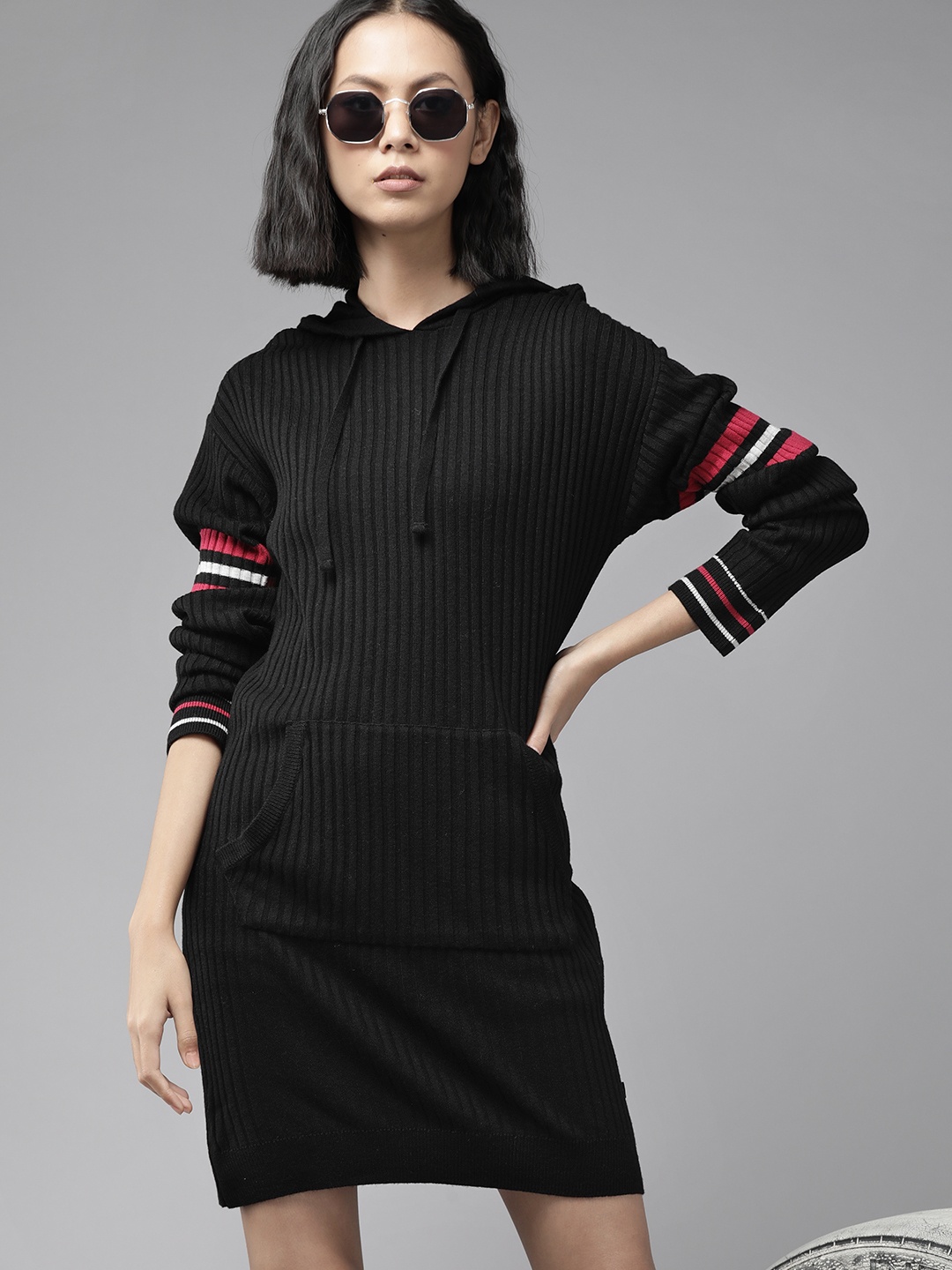 

The Roadster Lifestyle Co. Black Solid Ribbed Hooded Acrylic Jumper Dress