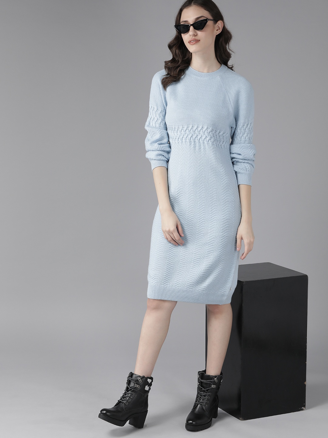 

The Roadster Lifestyle Co. Women Blue Self-Design Jumper Dress