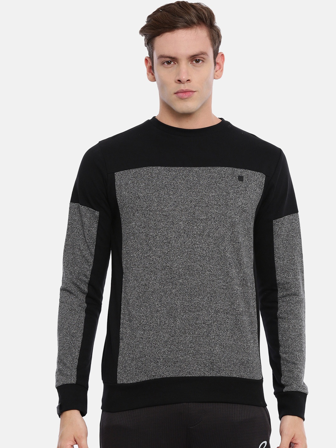 

Proline Active Men Grey Colourblocked Sweatshirt