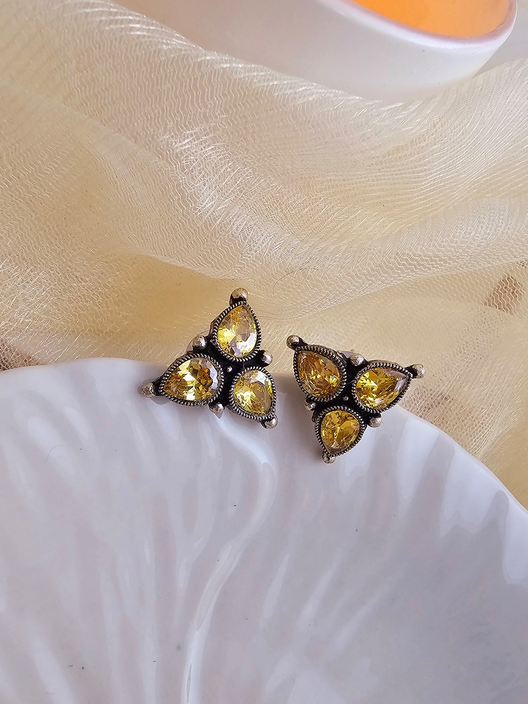 

Binnis Wardrobe Yellow Contemporary Studs Earrings