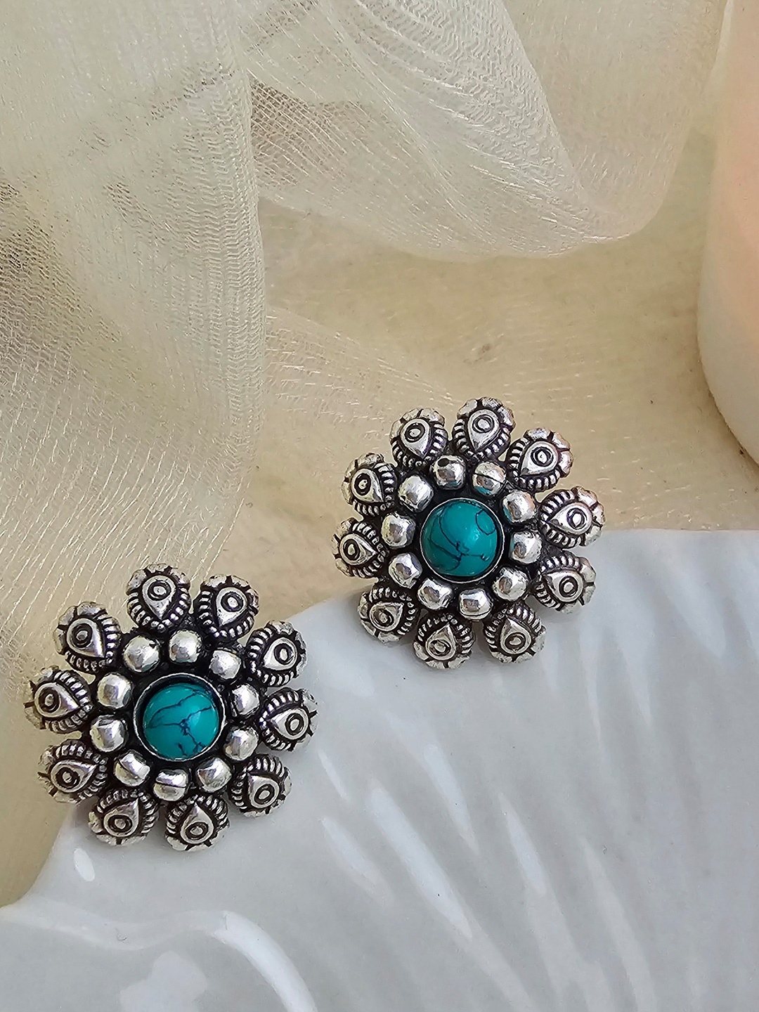 

Binnis Wardrobe Turquoise Blue Contemporary Stud Earrings