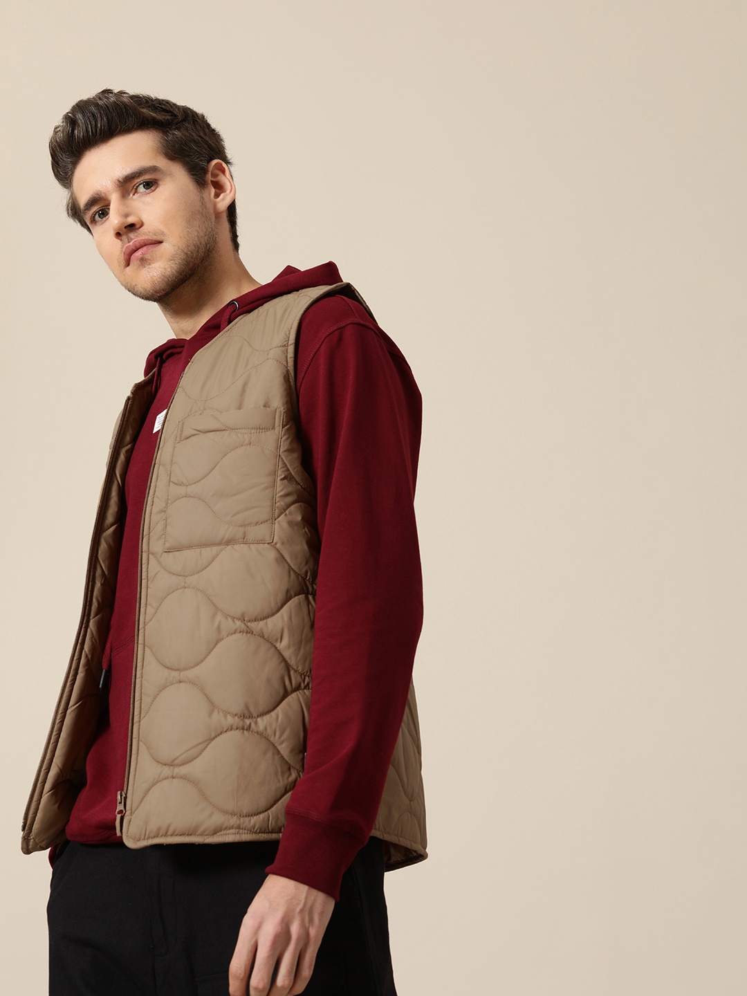 

Mr Bowerbird Men Beige Quilted Jacket