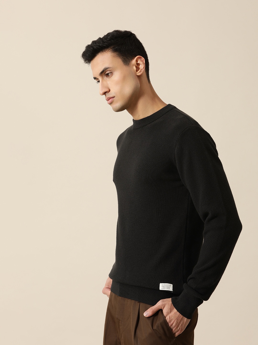 

Mr Bowerbird Men Solid Pullover, Black