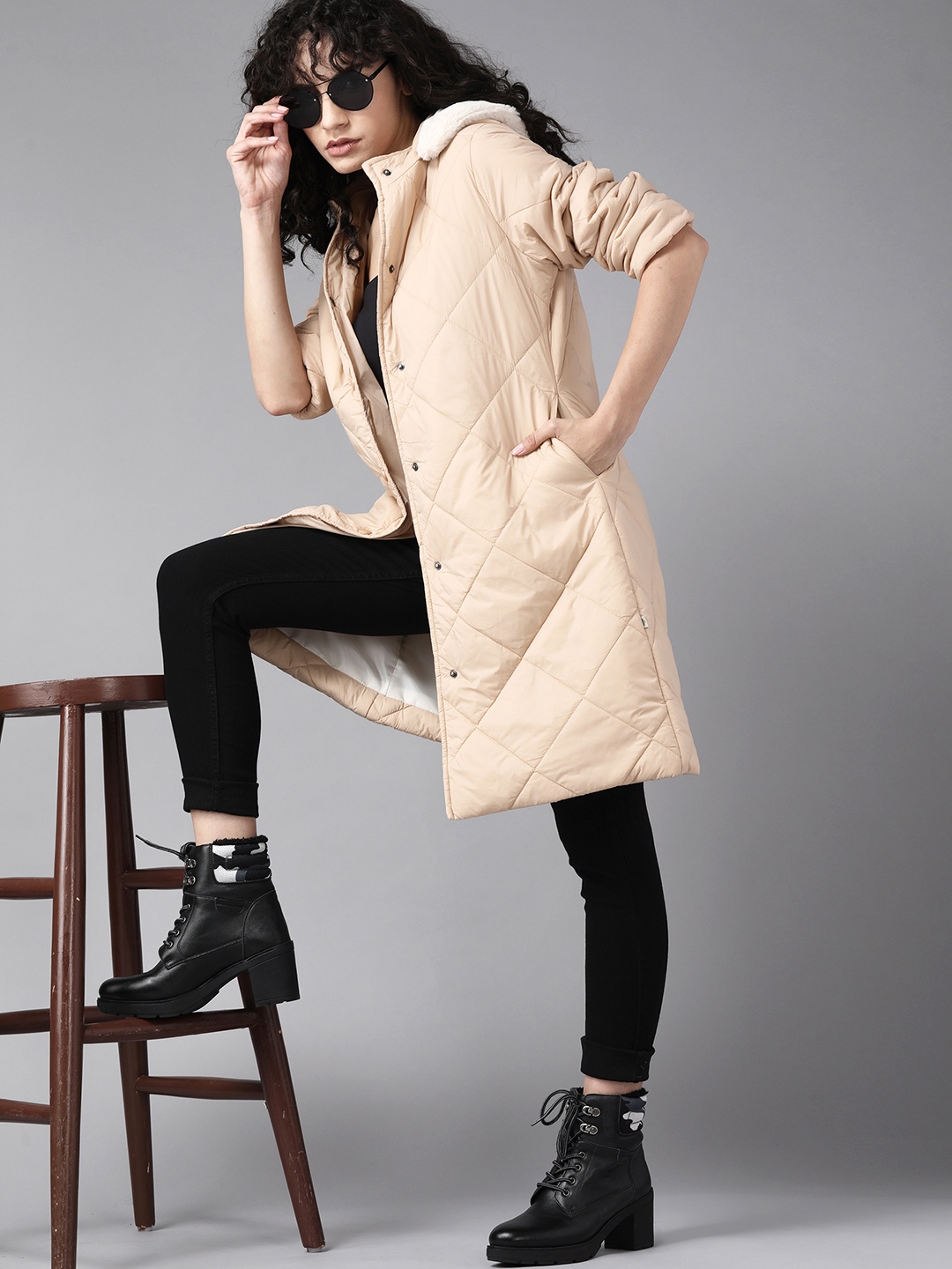 

Roadster Women Beige Solid Longline Padded Jacket