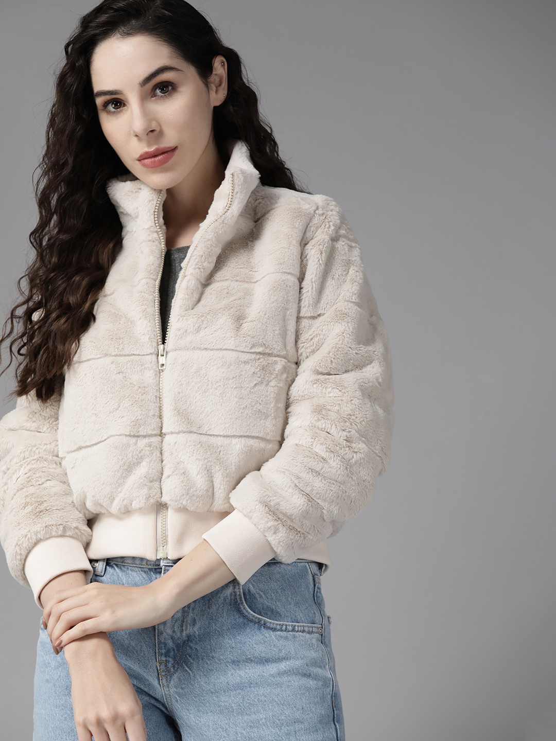 

The Roadster Lifestyle Co. Women Beige Solid Faux Fur Bomber Jacket