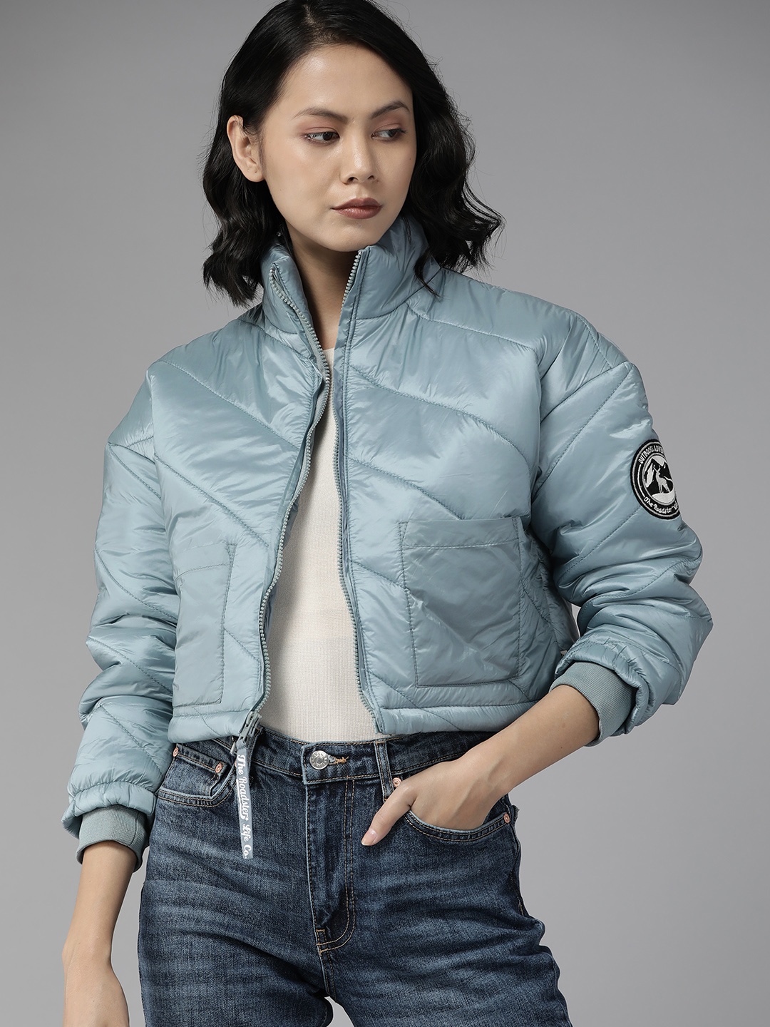 

The Roadster Lifestyle Co. Women Blue Crop Padded Jacket