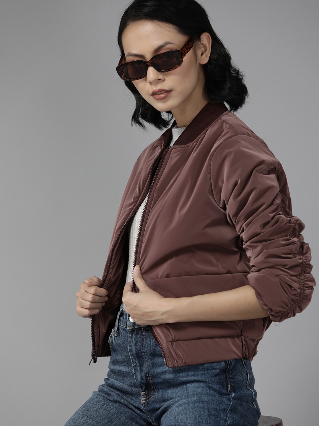 

The Roadster Lifestyle Co. Women Burgundy Ruched Sleeves Padded Jacket