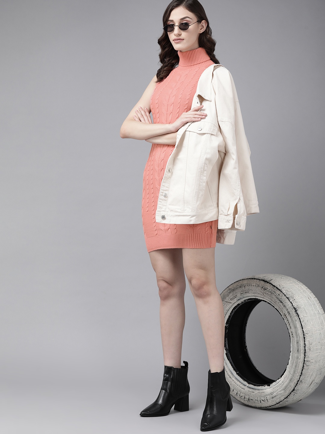 

The Roadster Lifestyle Co. Pink Acrylic Cable Knit Winter Bodycon Jumper Dress