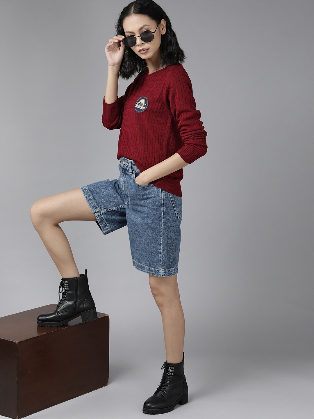 

The Roadster Lifestyle Co. Women Maroon Cable Knit Pullover with Applique Detail