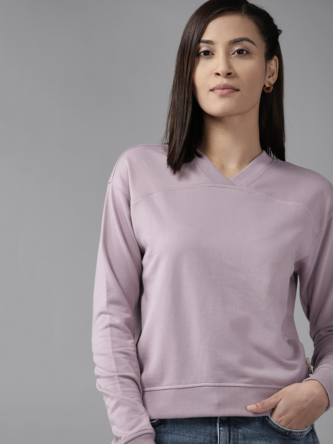 

Roadster Women Mauve Solid V-Neck Sweatshirt