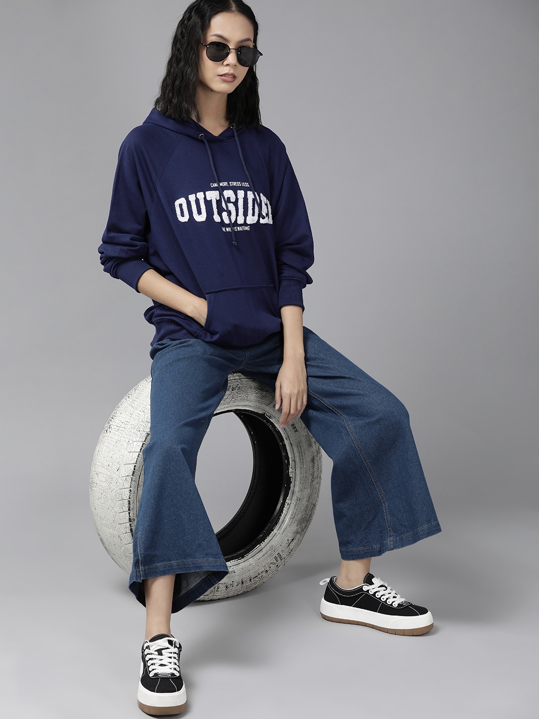 

The Roadster Lifestyle Co. Women Applique Hooded Sweatshirt, Navy blue