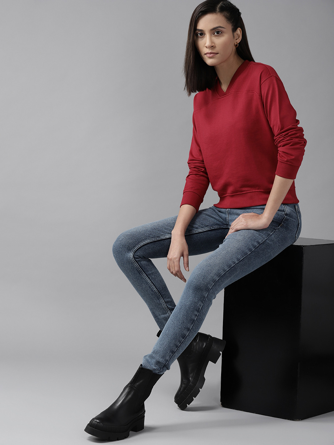 

Roadster Women Maroon Solid V-Neck Sweatshirt