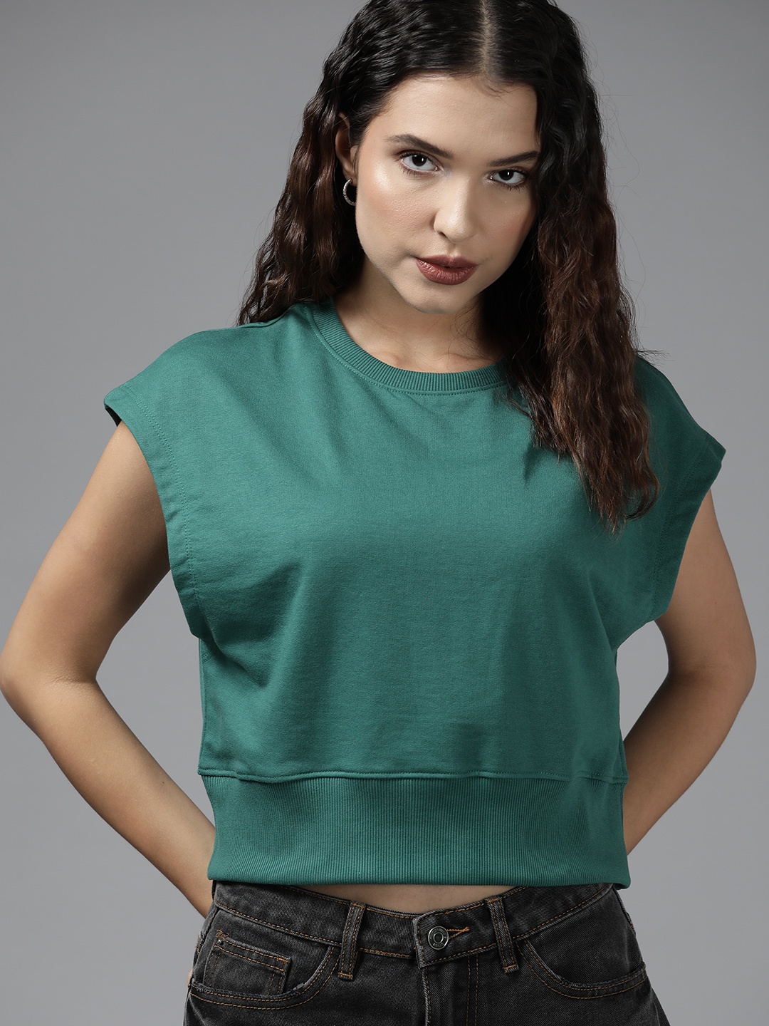 

Roadster Women Green Sweatshirt