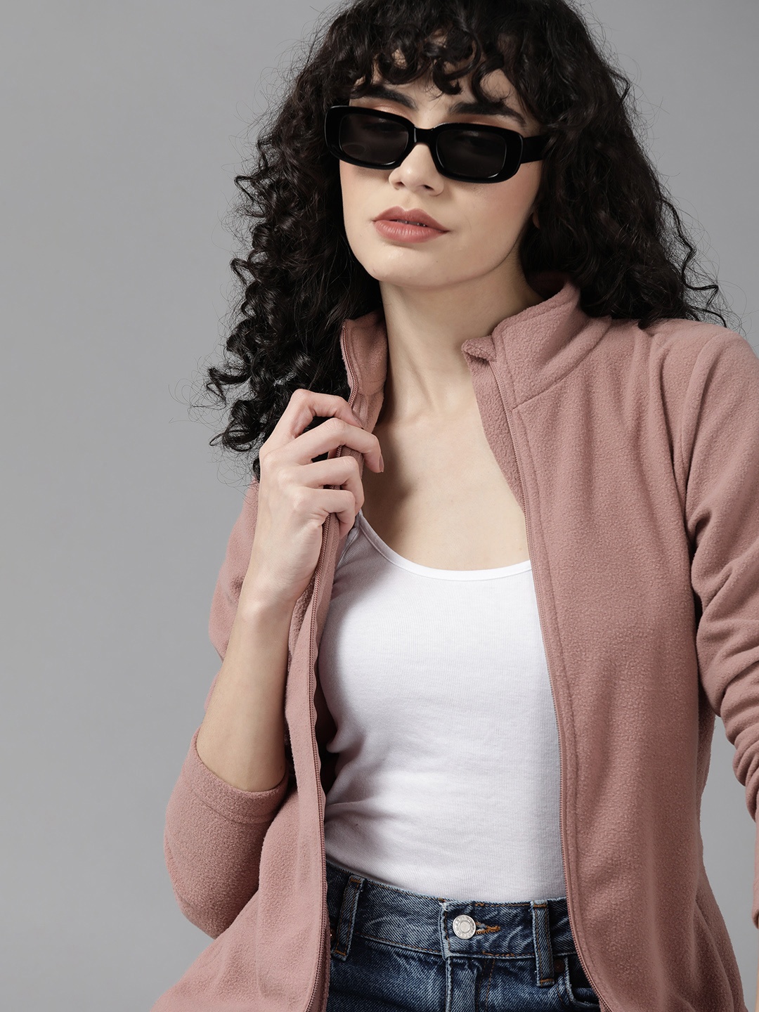 

Roadster Women Dusty Pink Solid Sweatshirt