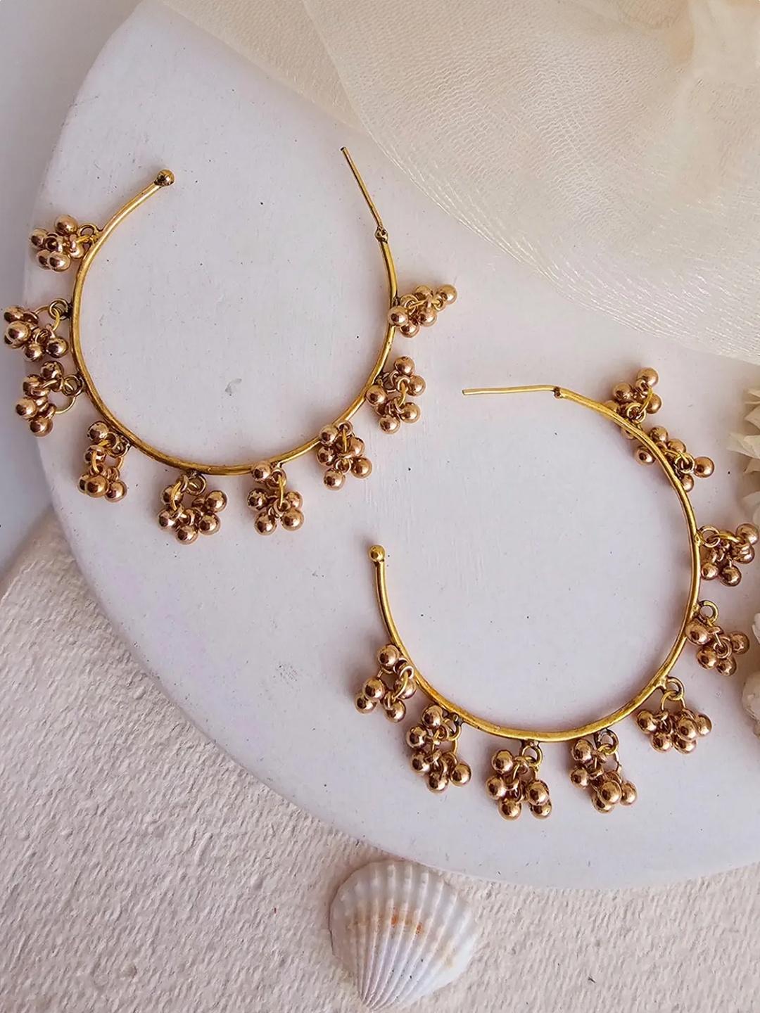 

Binnis Wardrobe Gold-Toned Contemporary Half Hoop Earrings