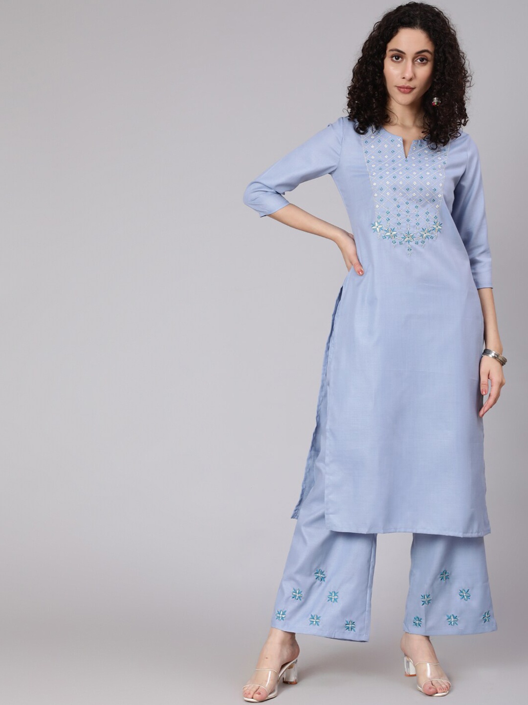 

Awadhi Women Blue Floral Yoke Design Panelled Pure Cotton Kurti with Trousers