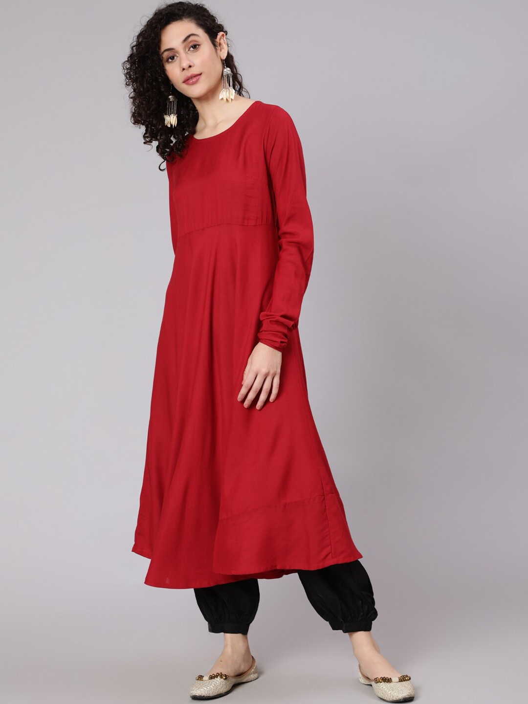 

Awadhi Women Maroon Cold-Shoulder Sleeves Anarkali Kurta