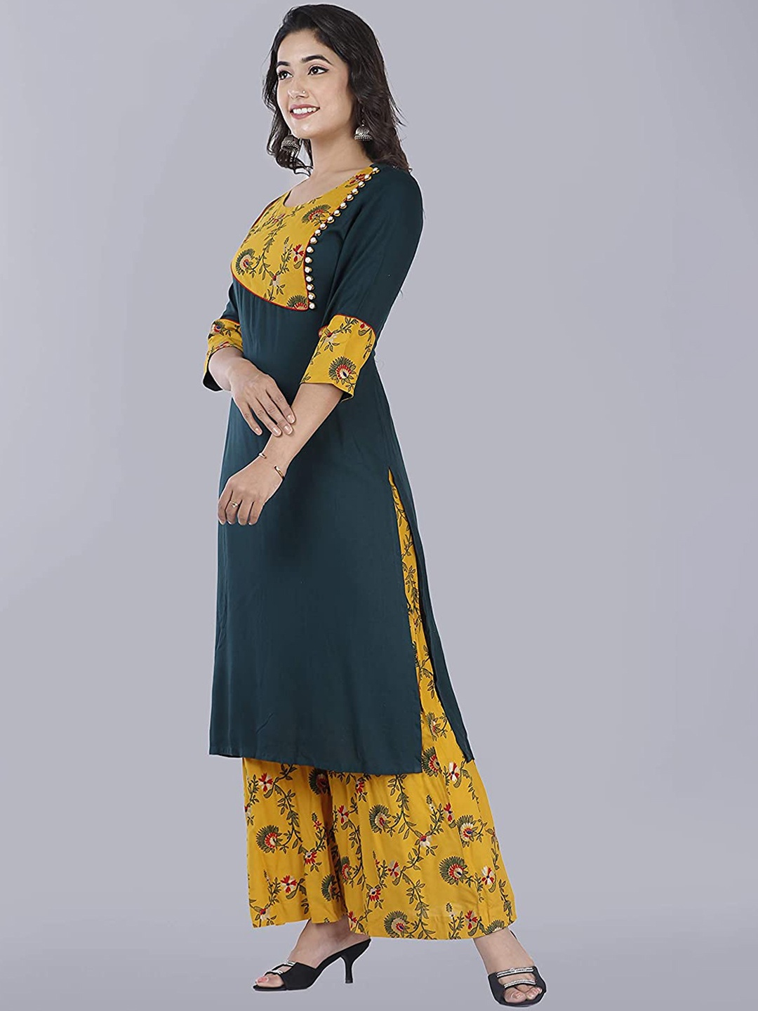 

Sajke Women Green Floral Kurta with Palazzos