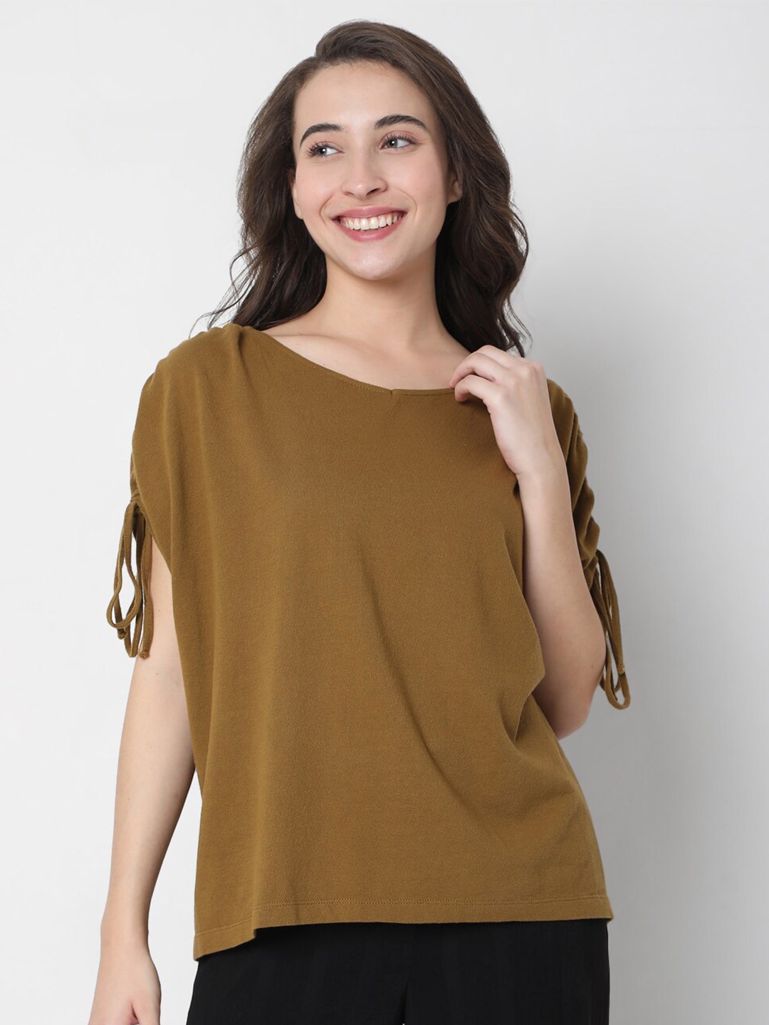 

Vero Moda Women Brown Printed Drop-Shoulder Sleeves Pure Cotton T-shirt