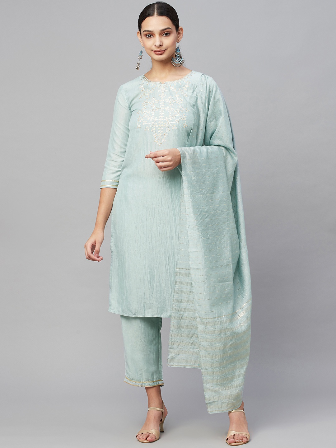 

Myshka Women Mint Green Ethnic Motifs Yoke Design Kurta with Trousers & Dupatta