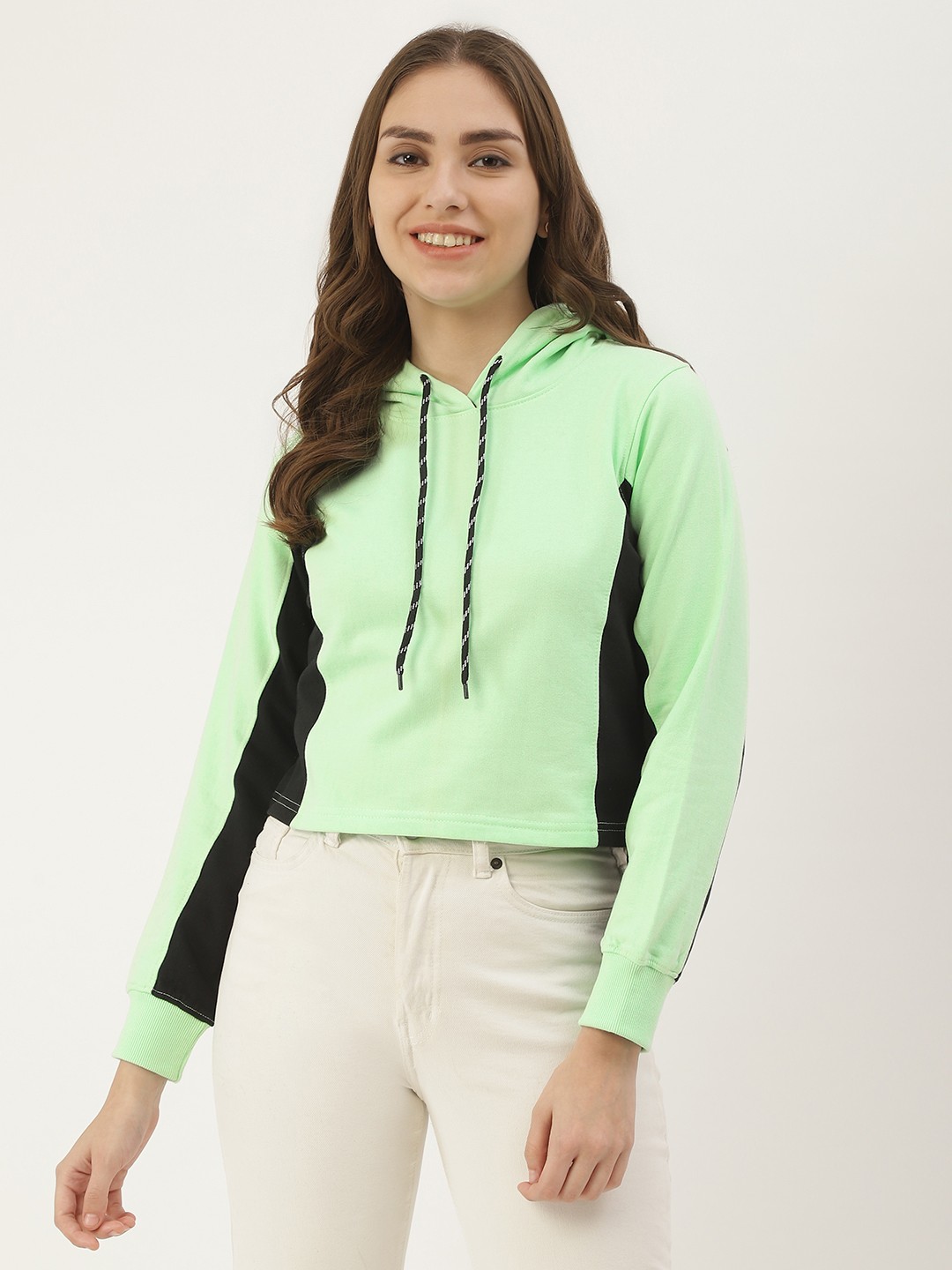 

HILL STREET Women Green Solid Hooded Sweatshirt