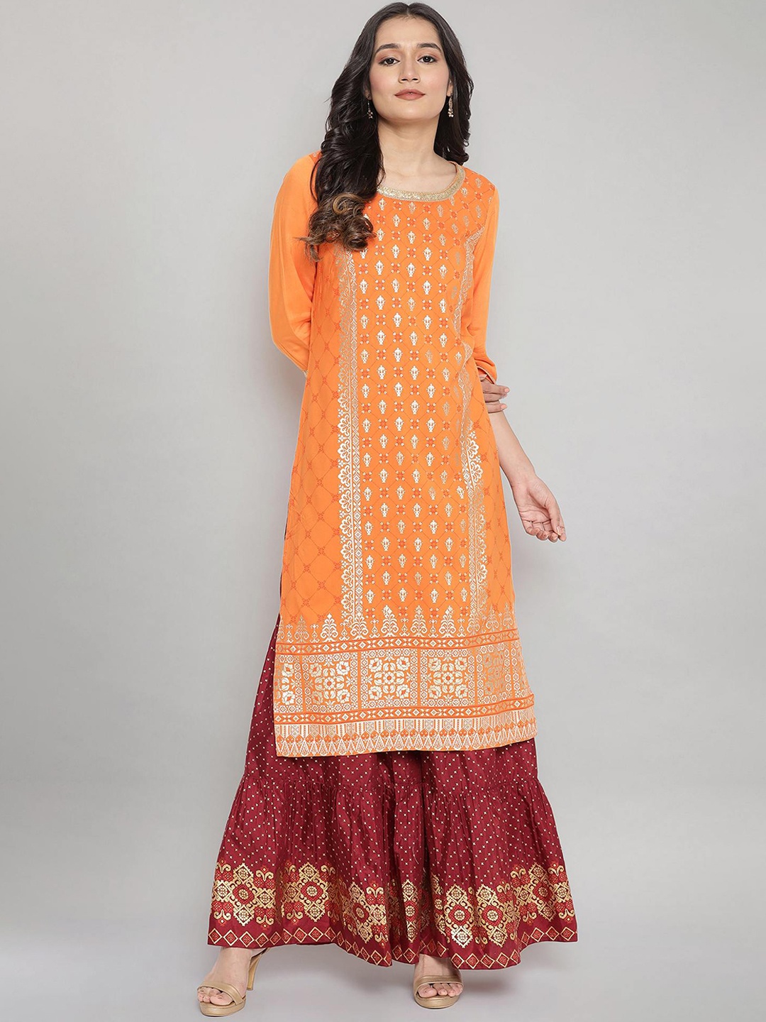 

AURELIA Women Orange Geometric Gotta Patti Anarkali Kurta