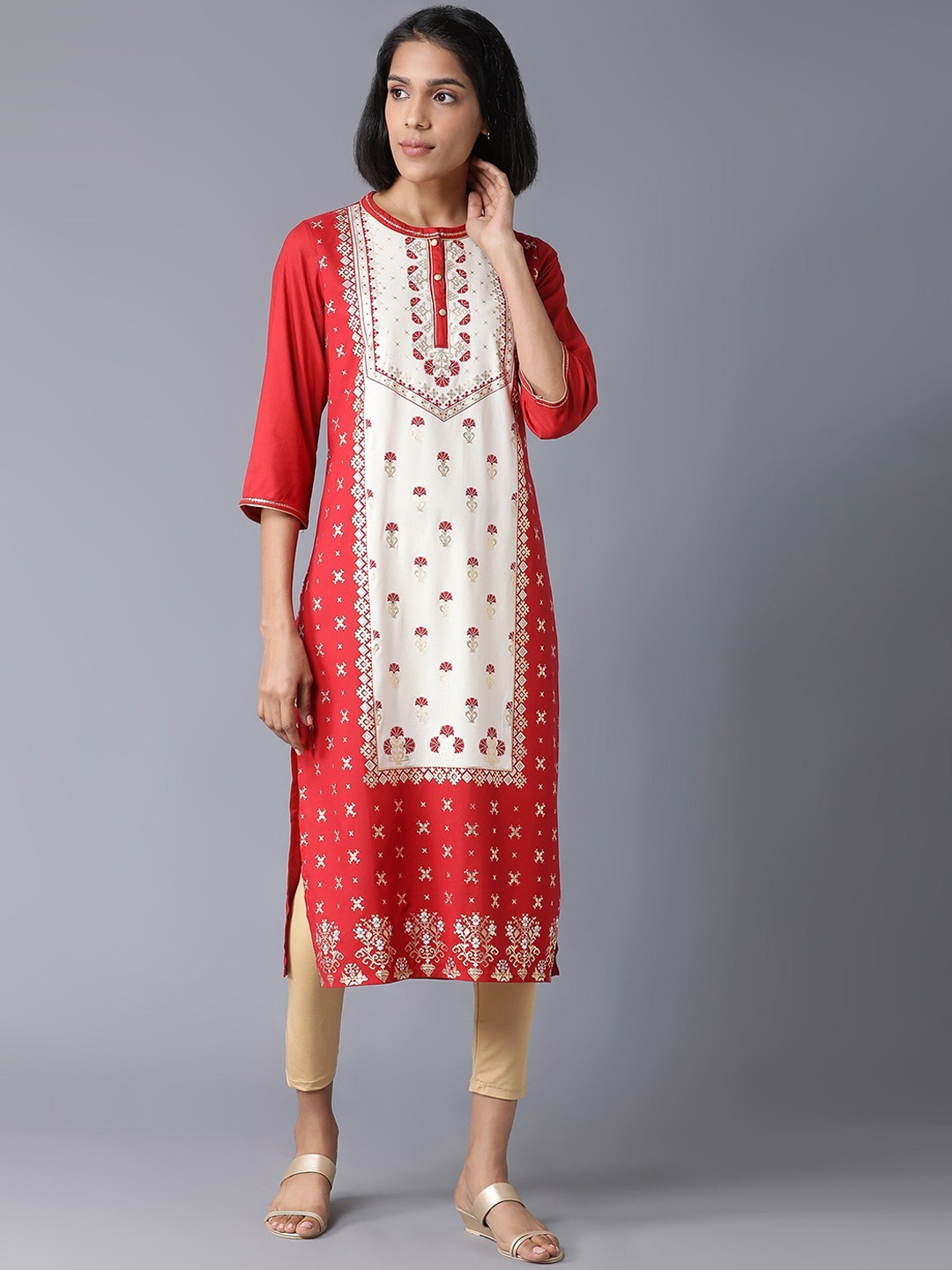 

AURELIA Women Red Geometric Printed Thread Work Kurta