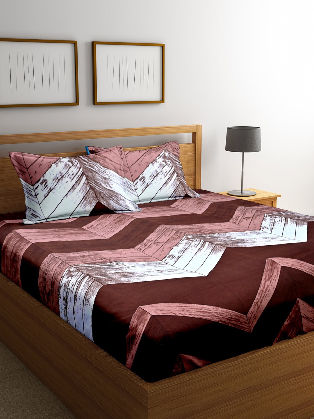 

Cortina Maroon & White Geometric 152 TC Queen Bedsheet with 2 Pillow Covers