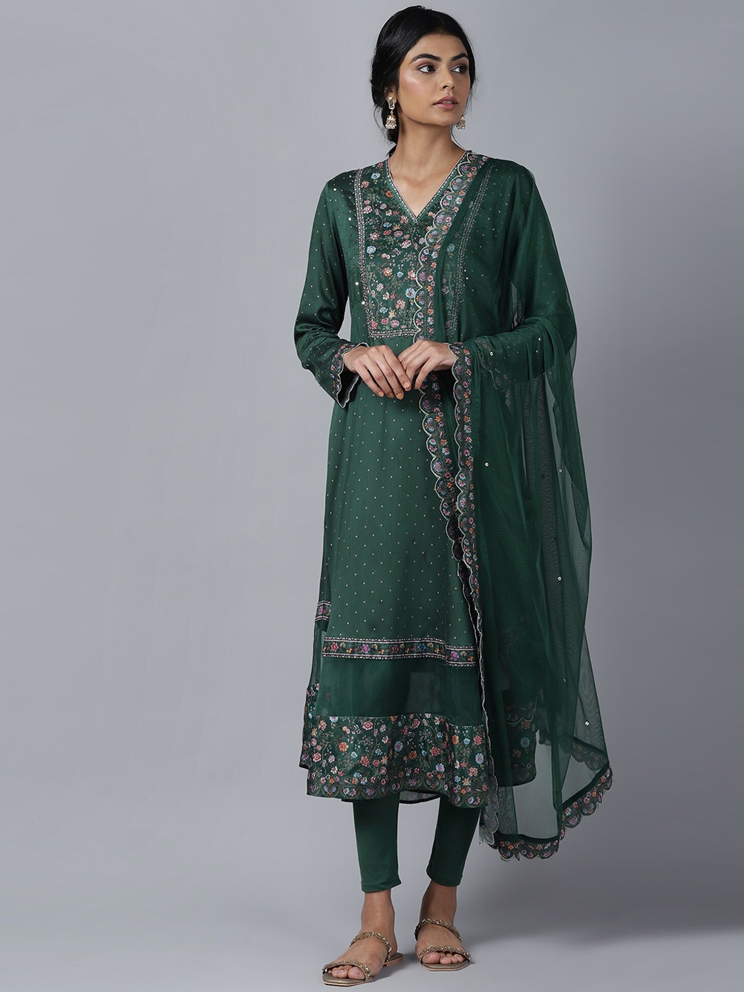 

WISHFUL Women Cotton Green Angrakha Kurti with Trousers & With tights Dupatta