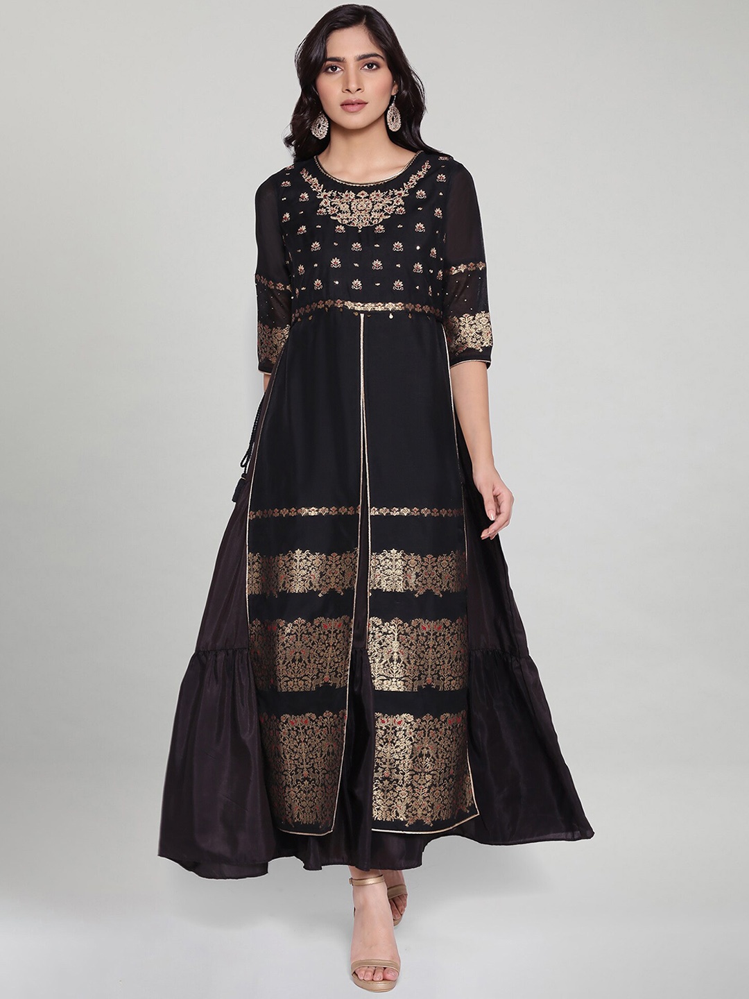 

WISHFUL Women Black Floral Yoke Design Thread Work Anarkali Kurta