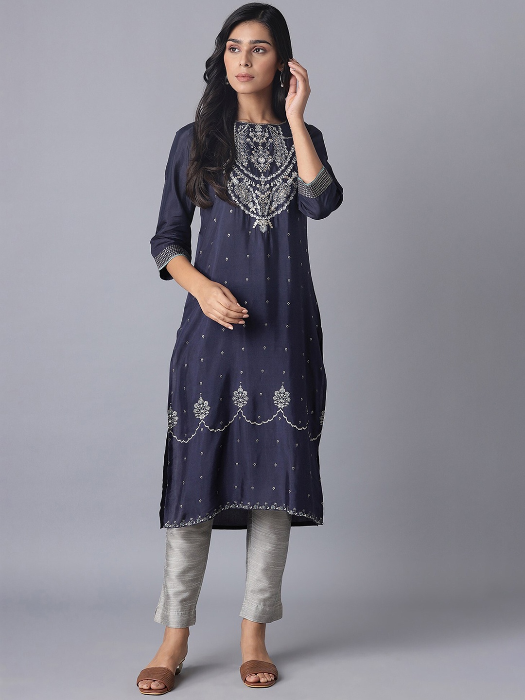 

W Women Blue Ethnic Motifs Printed Keyhole Neck Flared Sleeves Kurta